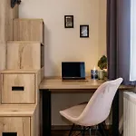 Prague Days - Family 2Bdr Apt - Ac - Darts - Netflix - Hip District